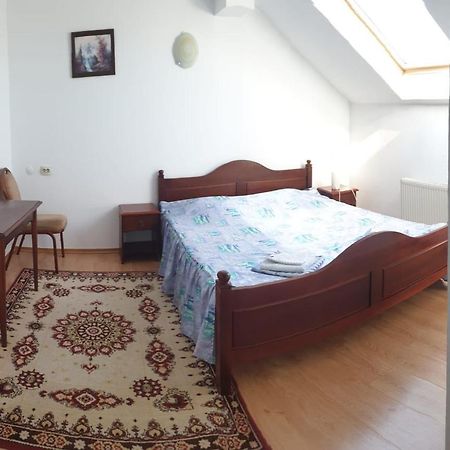 Motel Balcost П'ятра-Нямц Екстер'єр фото