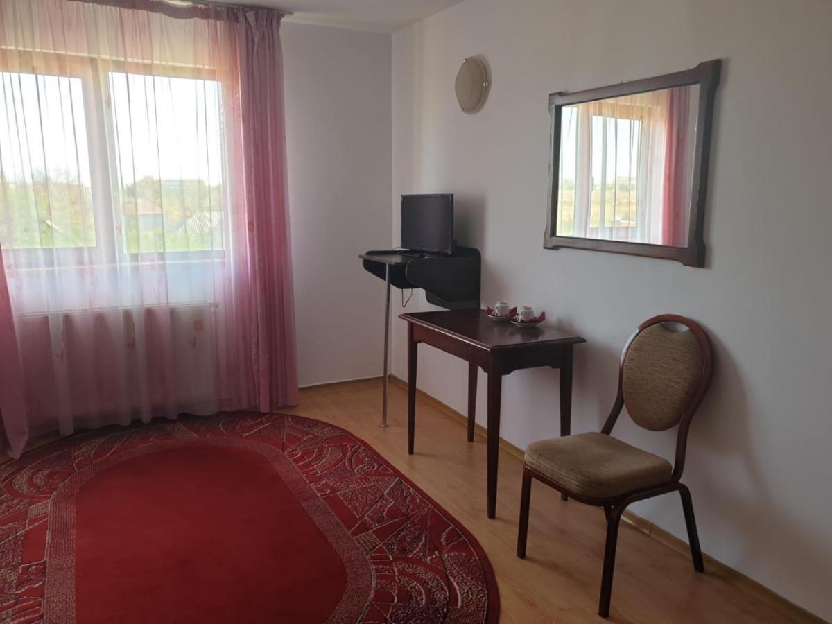 Motel Balcost П'ятра-Нямц Екстер'єр фото