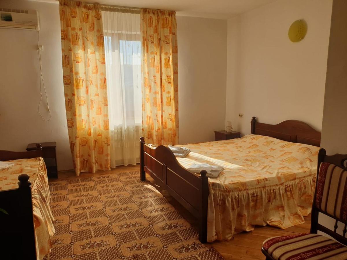 Motel Balcost П'ятра-Нямц Екстер'єр фото