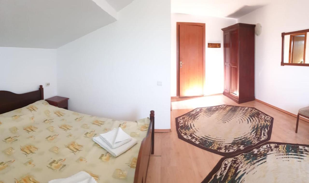 Motel Balcost П'ятра-Нямц Екстер'єр фото