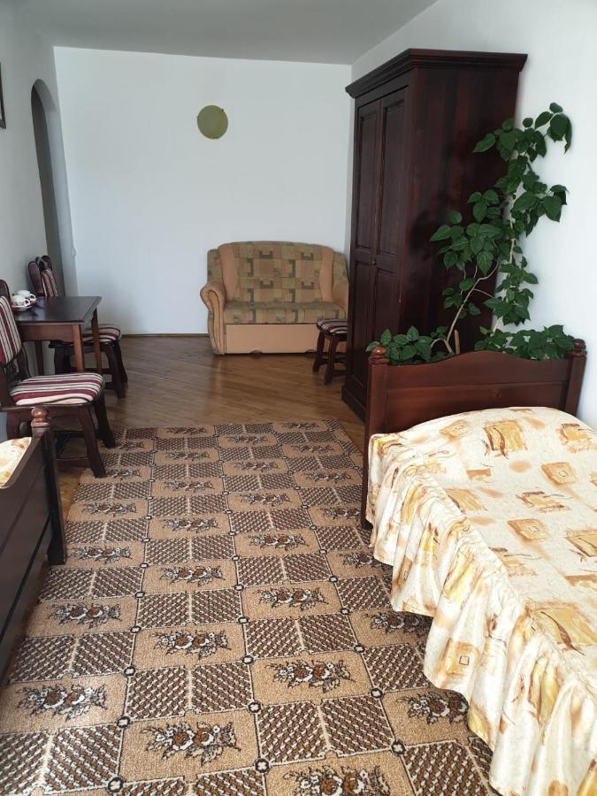 Motel Balcost П'ятра-Нямц Екстер'єр фото